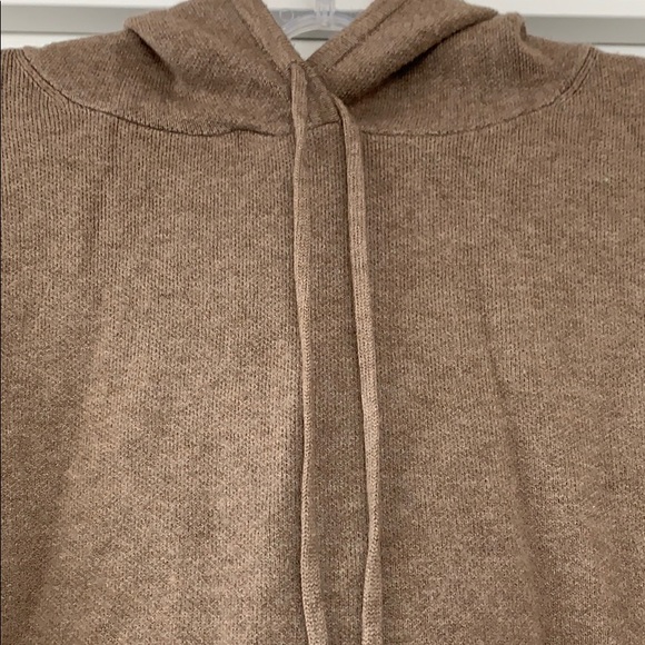 JOGGING CAPE STYLE SWEATER by Massimo Dutti - Picture 3 of 7